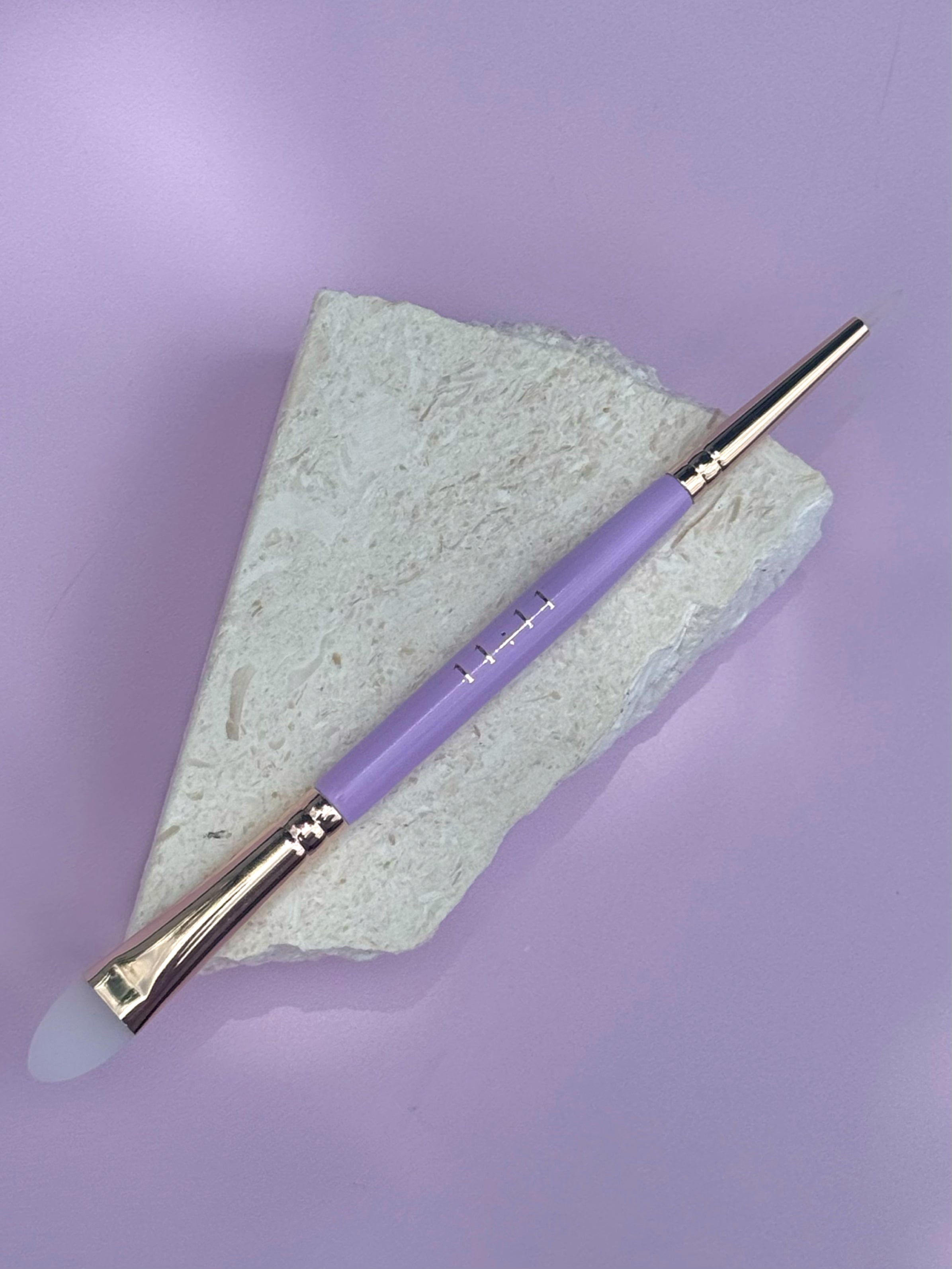 11:11 - Dual Up Silicone Brush